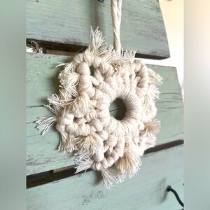 Christmas Ornament // Hand Made Macrame